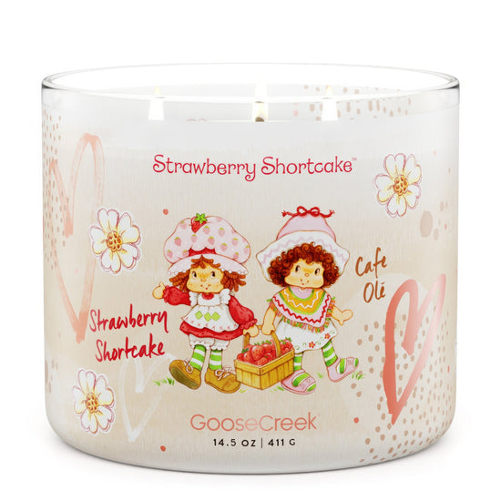 Load image into Gallery viewer, Cafe Olé Strawberry Shortcake 3-Wick Candle
