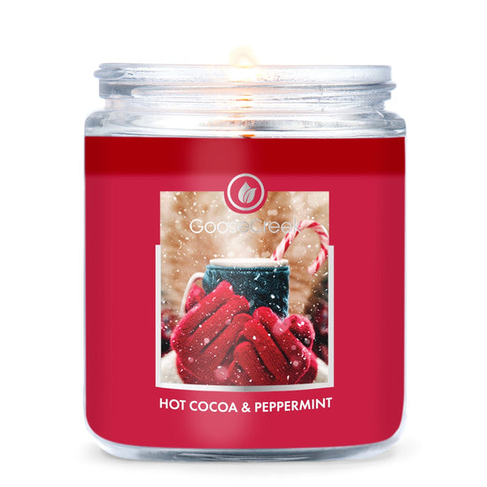 Hot Cocoa & Peppermint 7oz Single Wick Candle
