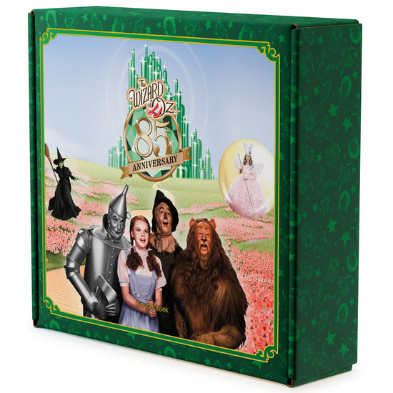 The Wizard of Oz Limited Edition Collector's Box - Includes 9 Large 3-Wick Candles