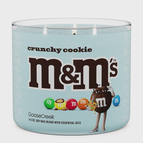 Load and play video in Gallery viewer, M&amp;amp;M&amp;#39;S Crunchy Cookie 3-Wick Candle
